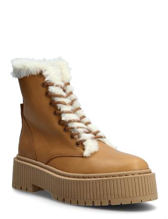 Skyhy-F Bootie Brown Steve Madden