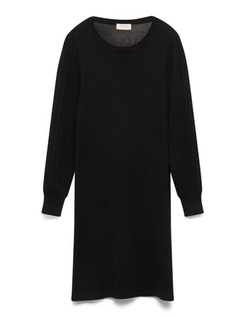FREE/QUENT | Dress From Freequent In A Soft, Fine-Knit Material. The Dress Has A Simple Silho | XXL
