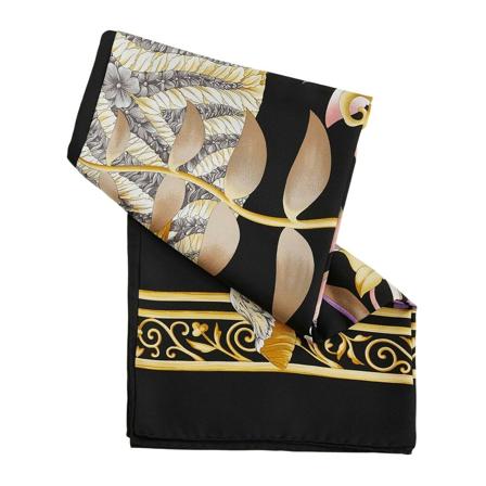 Salvatore Ferragamo Silky Scarves svart, Dam Sjalar, Dam, Storlek: ONE SIZE