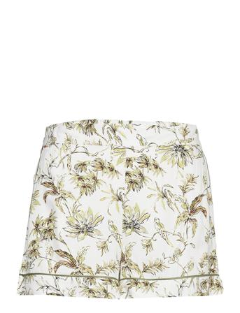 Neimi- Short Spe Patterned Etam