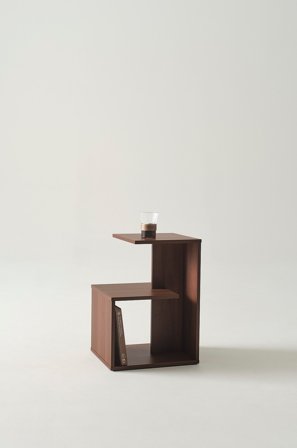 Jotex - Sidebord 34x40 Cm Valnøtt - CALI - Kjøp Sidebord & småbord hos Jotex