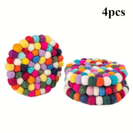 Sæt med 4 regnbuefarvede filt kugle coasters - Håndlavede, meget absorberende drikke coasters, perfekte til hjemmet, kontoret og barindretning.