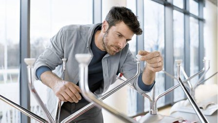 Tesa ON&OFF Universal Klettpunkte weiß 8 St. 16mm rund