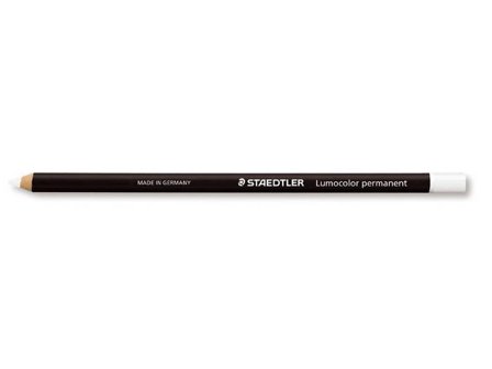 STAEDTLER Lumocolor Lumocolor Permanent Glasochrom blyertspenna i trä, vit - Lyreco - Kontorsmaterial - Pennor - Märkpennor - Special