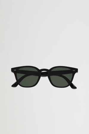 River Black - green solid lens