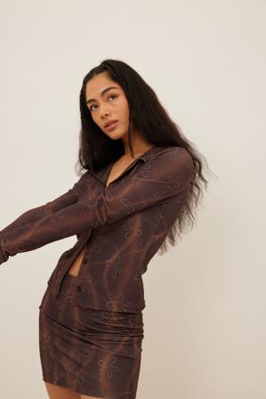 Freja Wewer x NA-KD Chemise imprimée - Chemises - Brun - X-Small