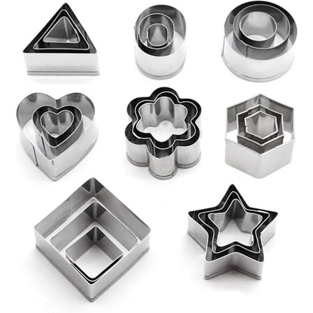 24 geometrista ruostumattomasta teräksestä valmistettua kakkumuottia