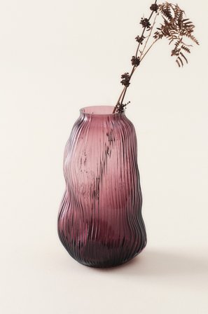 Jotex - Glassvase - Høyde 30 Cm Vinrød - FORS - Kjøp Vaser hos Jotex