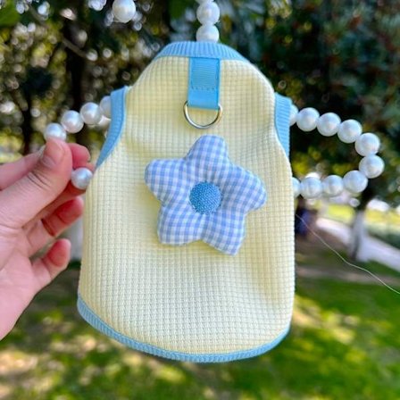 Ny forårs- og sommerkollektion af vaffel-kæledyrsveste til små til mellemstore hunde, inklusive outfits til Teddy- og Bichon-racer.