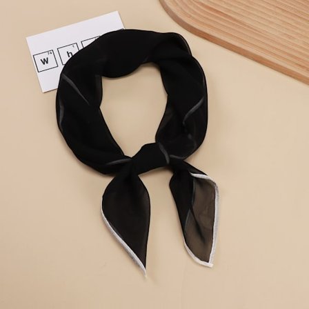 Enfärgad 70 cm liten fyrkantig scarf, andningsbar och svettabsorberande, konstnärligt temperament, enkel professionell scarf damscarf