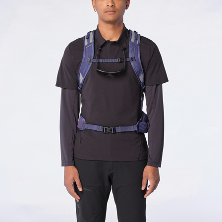 Salomon - sac à dos Trailblazer 30 - Mazarine Blue / Ghost Gray 16-4703 TCX - NS