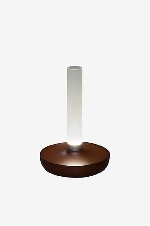 Jotex - Bordslampa Biarritz USB Rost - Köp Utebelysning hos Jotex