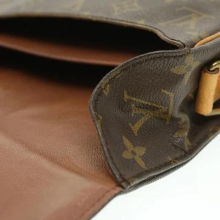Louis Vuitton Vintage, Pre-Owned Canvas Cartouchiere Bruin, unisex, Maat:ONE Size