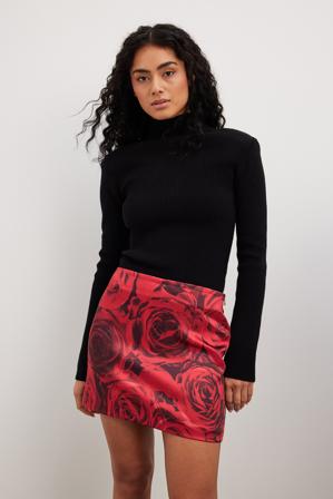 NA-KD Party Jupe courte en satin - Mini jupes - Rouge,Flower - EU 36
