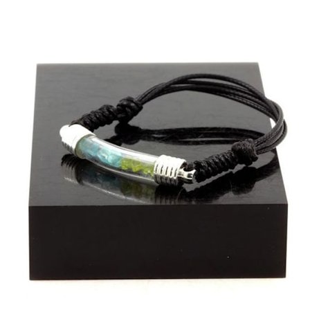 Stenar och mineraler. Peridot + Raw Paraiba Apatite Armband. Svart färg.