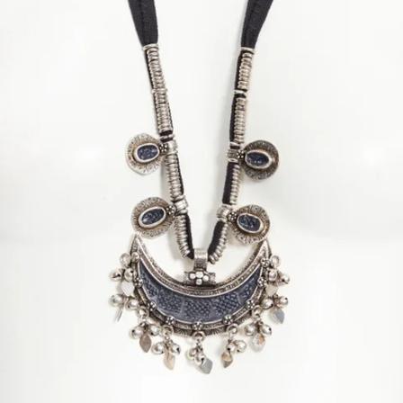 Saint Laurent Vintage Pre-owned Metal necklaces , Grijs , Dames , Maat: ONE Size Vintage Sieraden