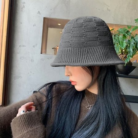 Strikket bøttelue mansjettstrikket lue GRÅ