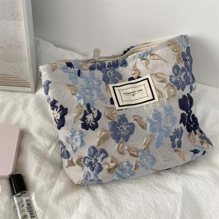 Mode Relief Blommor Print Kosmetisk väska Canvas Tvättväska Stor kapacitet Kvinnor Resor Kosmetisk påse Smink Förvaringsväskor Betterlifefg Sunmostar