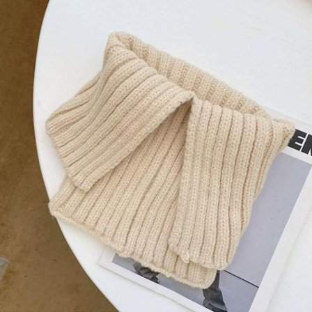 Strikket halstørklæde BEIGE 1 1
