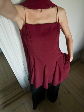 NA-KD Robe courte avec écharpe en mousseline - Robes de Noël - Rouge - EU 38