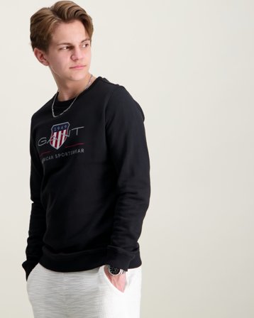 GANT Archive Shield Crew Neck Sweatshirt Svart Tröjor Kille - Kids Brand Store