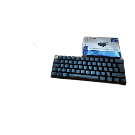 D-Link AC1300 MU-MIMO Wi-Fi Nano USB Adapter med hyperX alloy orgins 60