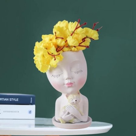 (hvid) Dekorativ vase - WIRLSWEAL - Pige der holder en kat - Resin - Hvid - Design