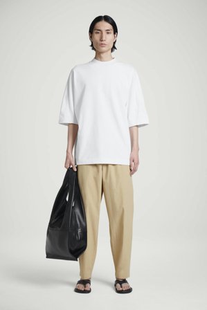 COS Men's T-Shirt Oversize Pesante Con Collo A Lupetto in Bianco