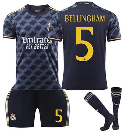 23.24. uusi kausi vieras Real Madrid CF BELLINGHAM No. 5 Kids Jersey Pack Barn-18