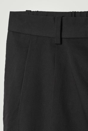 COS Men's Pleated Cotton Tapered Trousers in Black