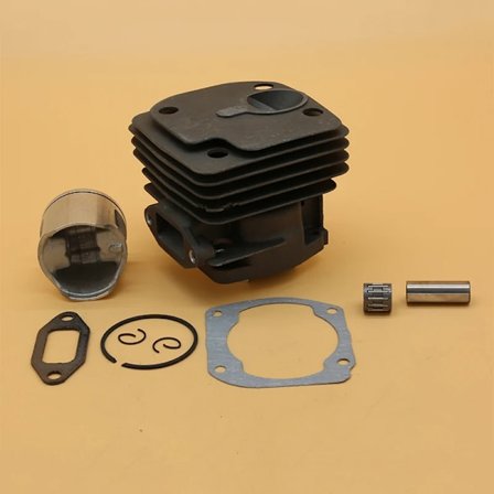 Sylinterimäntä 48mm neliöportti sopii Husqvarna 365 Special Jonsered 2065 CS2165 moottorisahan varaosiin numero 50393 90 71~00488