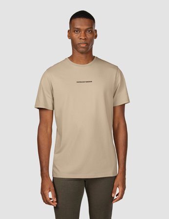 Shaping New Tomorrow - Supima Autograph T-Shirt - Sahara - Herre - Størrelse XXXL
