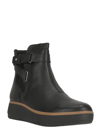 Zylah Faye D Black Clarks