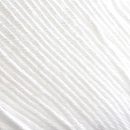 Merc. 8/4 Virkgarn gr. på nystan Vit one size