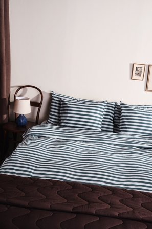 Jotex - Dynetrekksett Dobbeltseng Økologisk Blå/hvit - KAYO - Kjøp Dobbeltseng hos Jotex