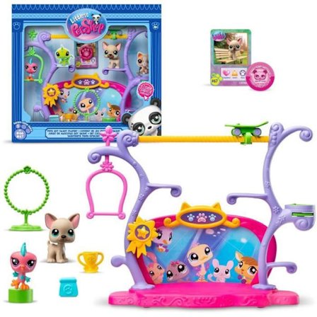 BANDAI - Littlest Pet Shop - Pets Got Talent Playset - Lekset med 2 djur, inredning och tillbehör - BF00558