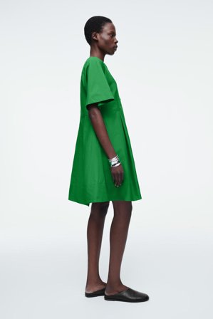 COS Women's Vestido Corto Evasé Plisado in Verde