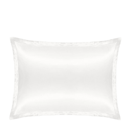 Cloud & Glow SILK pillowcase Accessoarer tillbehör Vit 50x60 cm
