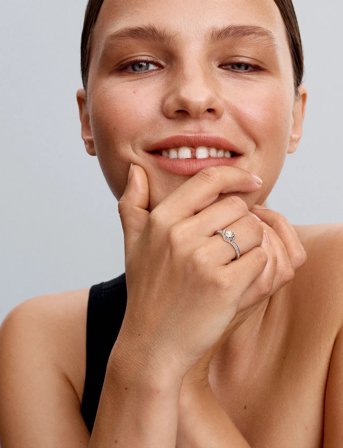 Pandora Disney Ariel Sterling Silver Ring With Treated White Freshwater Cultured Pearl And Aurora Borealis C - White - 60