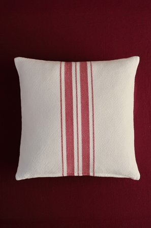 Jotex - Putetrekk 50x50 Cm Rød/naturhvit - KLAUS - Kjøp Pynteputer & trekk hos Jotex