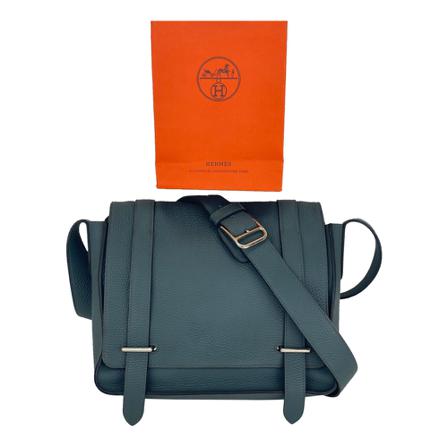 Hermès Vintage, Pre-owned Taurillon Clemence Steve Caporal Messenger Adjustable Shoulder Bag Grijs, Dames, Maat:ONE Size,leather
