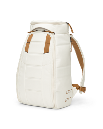 Db - Hugger Backpack 20L Oatmilk