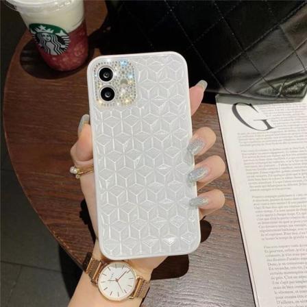 Skal Iphone 13 Pro Diamanter Strass Lyx Unik Design 3d White One Size