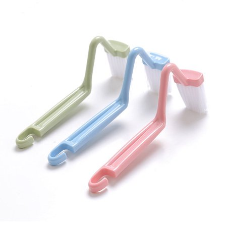 Set med 3 toalettborstar