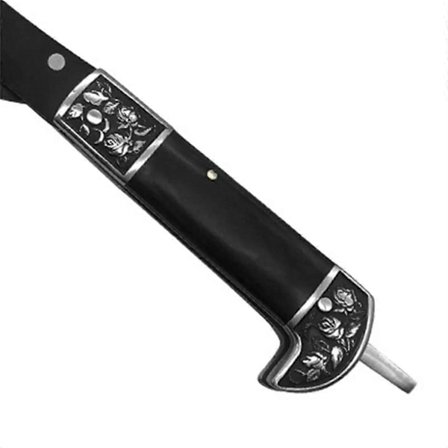 Svart sammenleggbar sigd med rustfritt stål blad og slire Egnet for landbruks slått