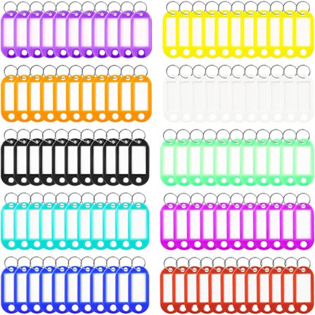 110 st reseväskor i plast med nyckelbricka och ID-bricka