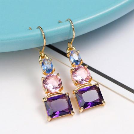Forbløffende lilla pæreformet Zirconia Rhodium Plated Dingle øredobber