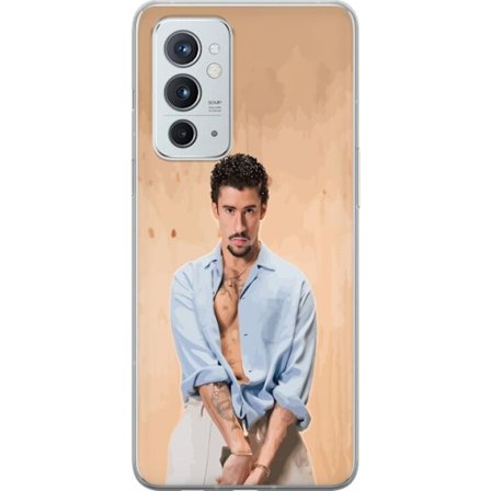 Yhteensopiva Puhelinkuori OnePlus 9RT 5G Bad Bunny Super Bowl-inspiroima grafiikka, jossa NFL-trofe ja San Franciscon silta urheilusuunnittelussa
