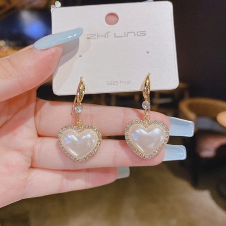 Fashion Crystal Heart Earrings [vit]