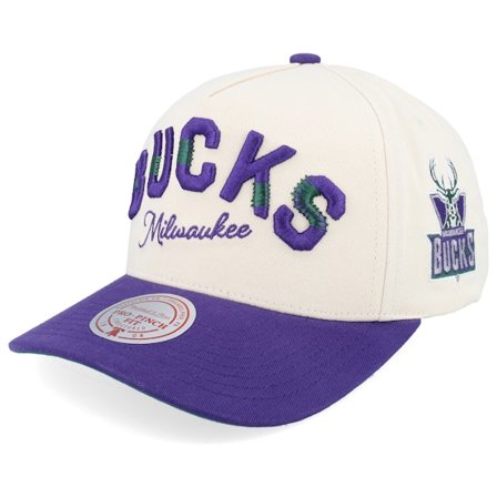 Mitchell & Ness - NBA Schwarz adjustable Cap - Milwaukee Bucks Staggered Zag Pro Off White/Purple A-frame Adjustable @ Hatstore